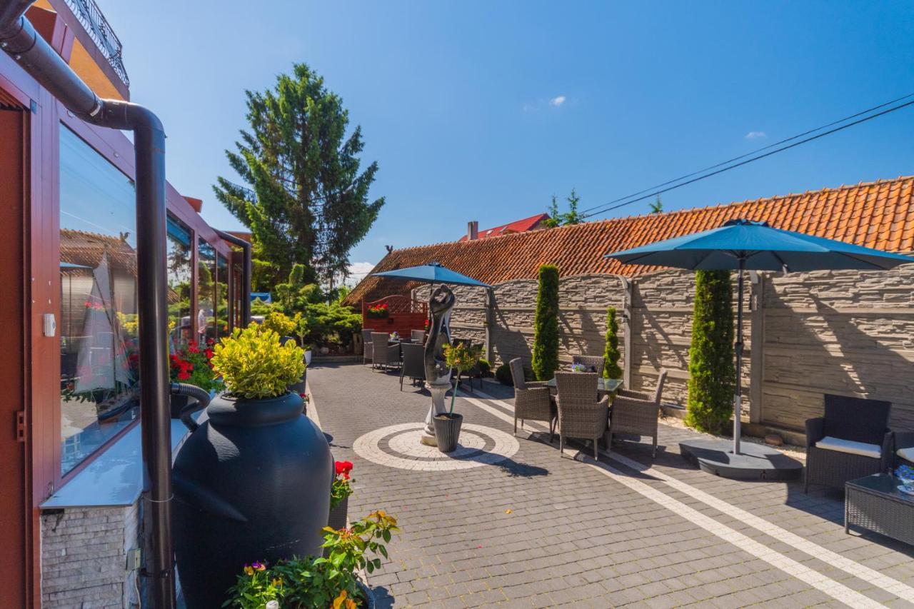 Bed and Breakfast Monika Krynica Morska Exterior foto